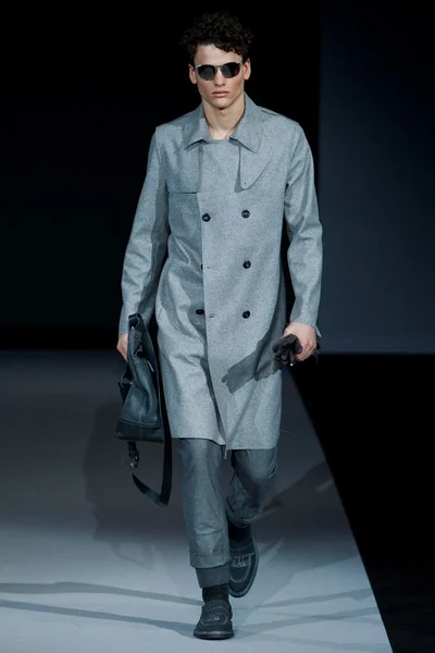 Look 43